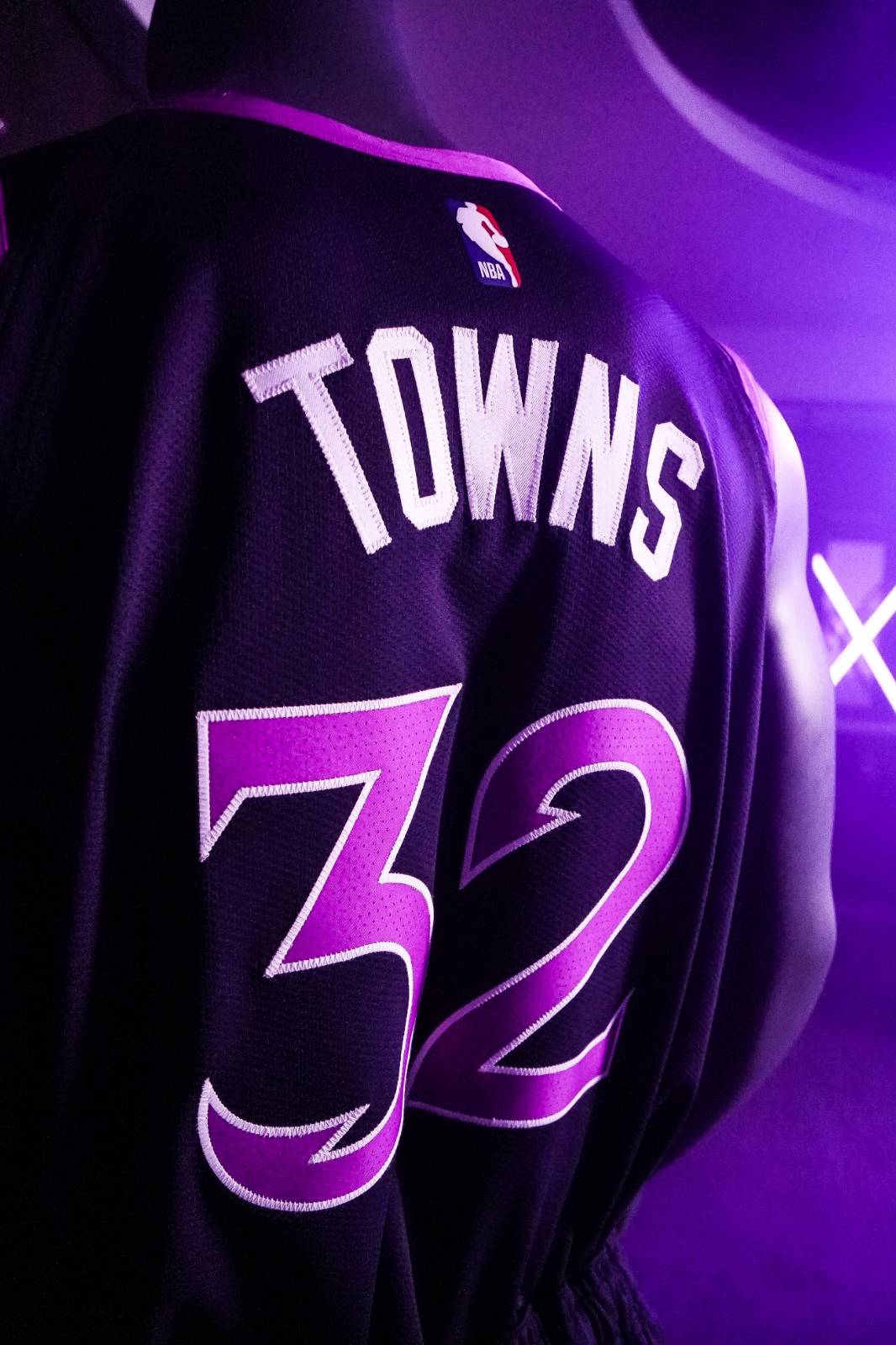 包含欧超杯倒计时，明尼苏达森林狼今晨遗憾出局，细节引发关注，引发热议，资深球员宣示担当的词条-亚博体育